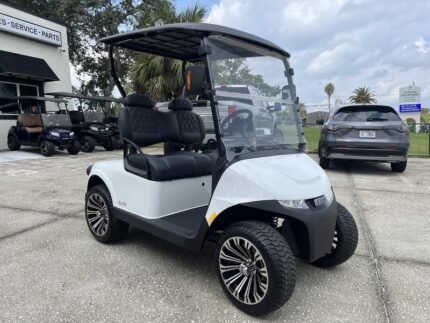 2024 E-Z-GO Freedom RXV ELiTE Lithium | Bright White | Zero-Maintenance 2-Passenger Sale! - Golf Carts Nation | Street-Legal LSV & Custom Carts