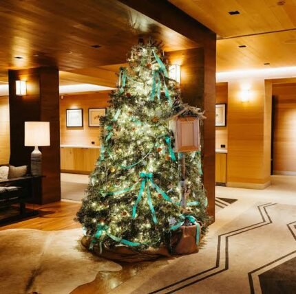15 ft Premium Hotel Christmas Tree – Premium Hotel Artificial Christmas Tree